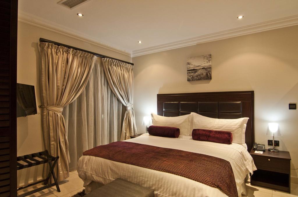 L'Eola Suites Abuja Habitación foto