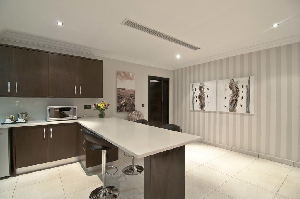 L'Eola Suites Abuja Habitación foto