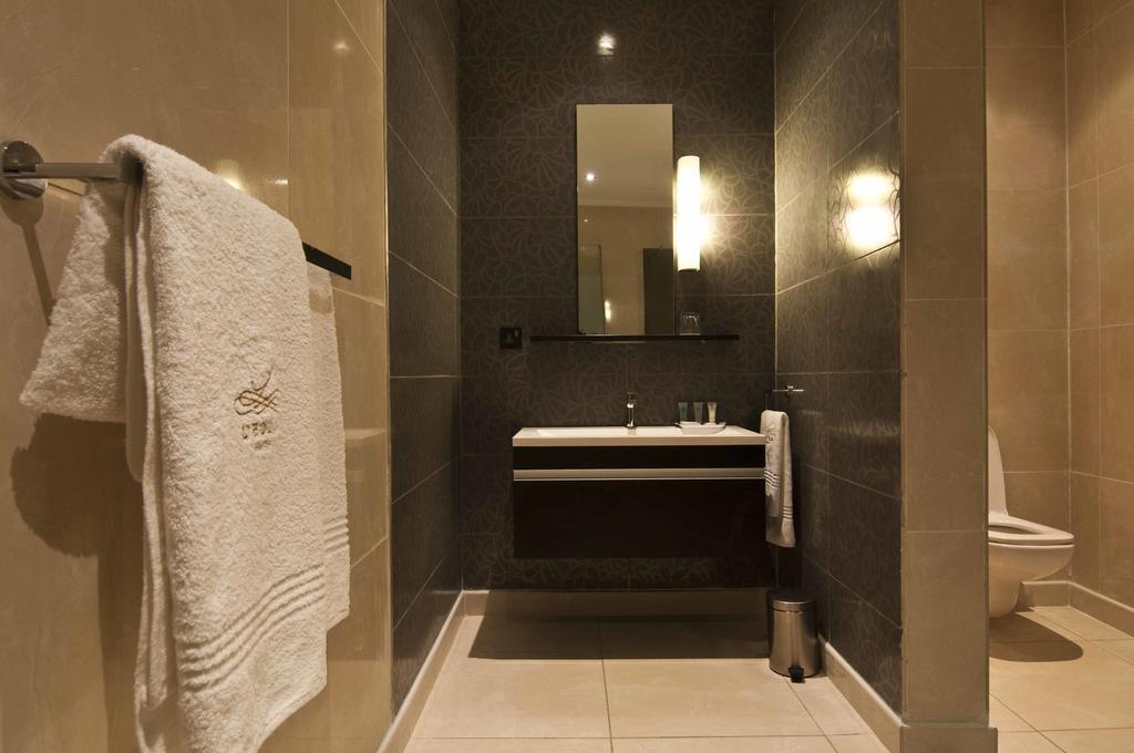 L'Eola Suites Abuja Habitación foto