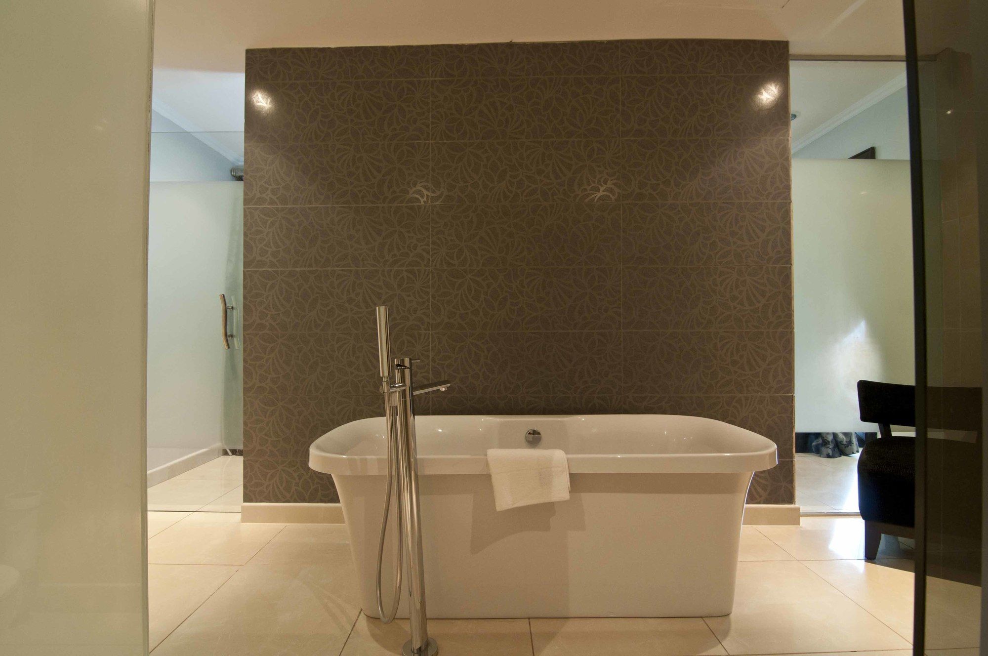 L'Eola Suites Abuja Exterior foto