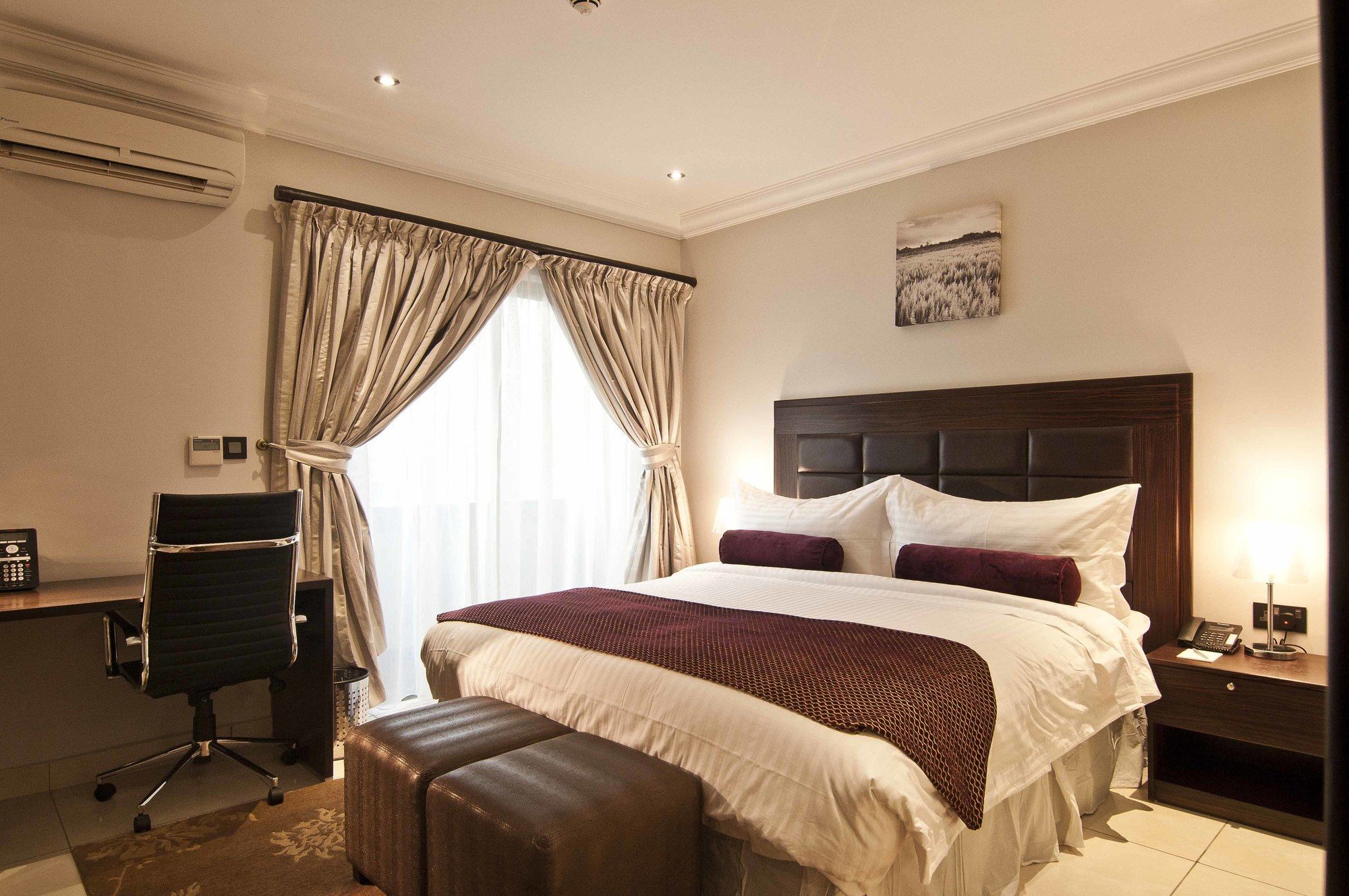 L'Eola Suites Abuja Exterior foto